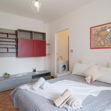 Near The Sea - Wifi And Parking Apartman Ventimiglia Kültér fotó