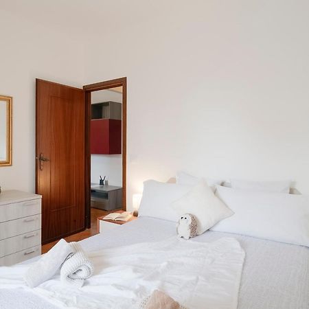 Near The Sea - Wifi And Parking Apartman Ventimiglia Kültér fotó