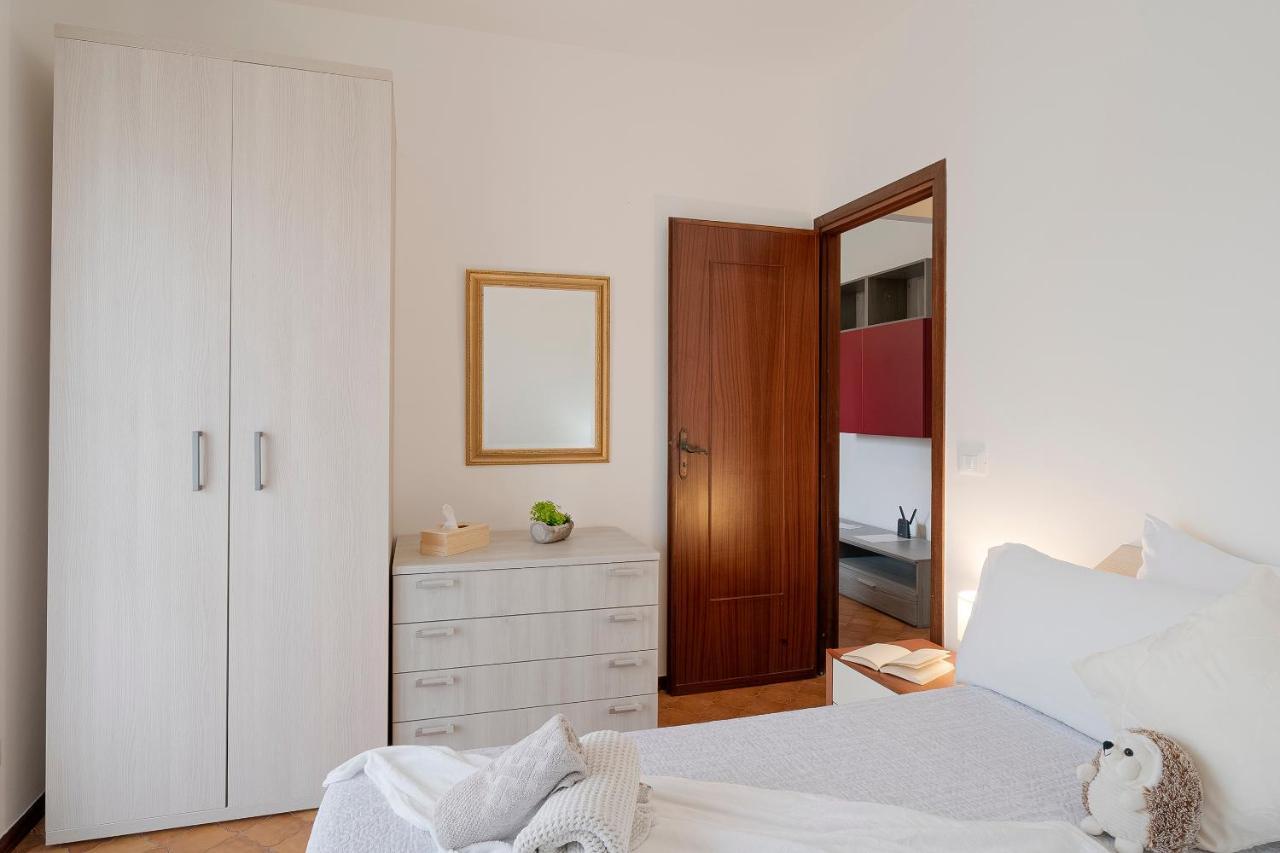 Near The Sea - Wifi And Parking Apartman Ventimiglia Kültér fotó